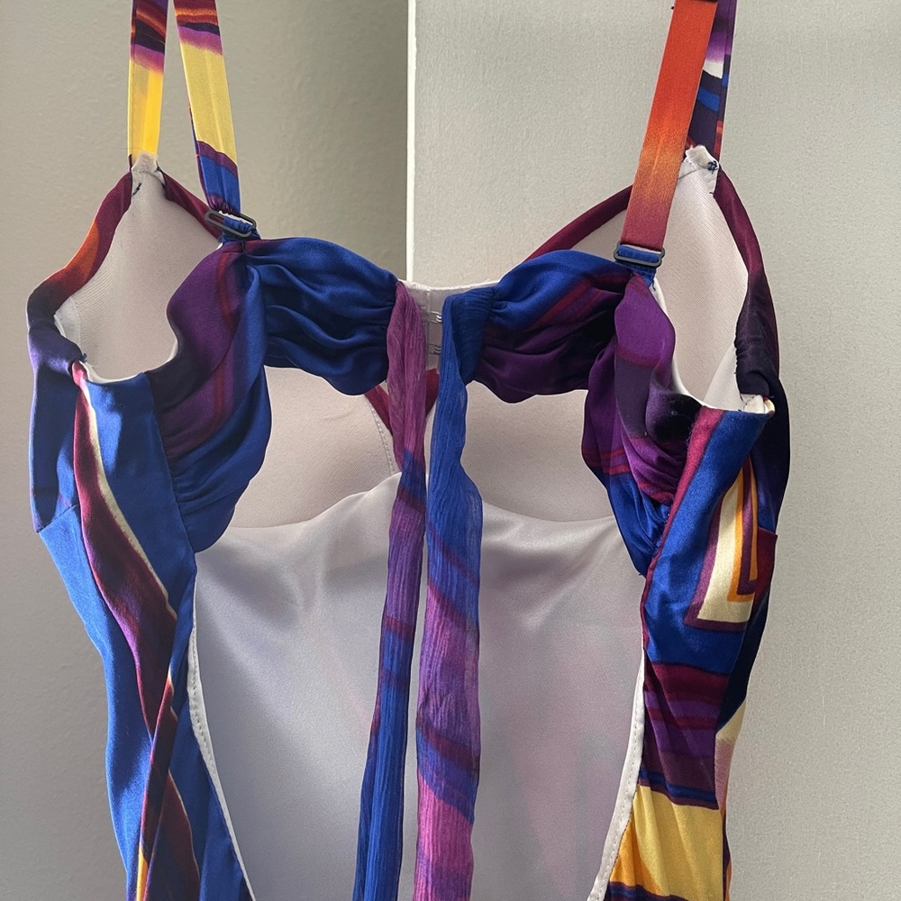 Cache Dress - Picture 3 of 7